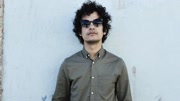 Omar RodriguezLopez  Running Away音乐背景音乐视频音乐爱奇艺