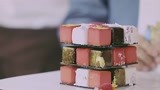 【明星甜点】魔方甜点摆盘难 多次尝试终成型