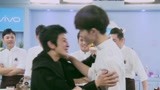 《男子甜点俱乐部》俊艳手指舞一秒出戏 吴君如李昊再现星爷经典