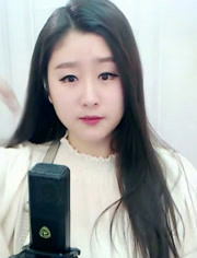 yy菲儿直播翻唱潘美辰经典老歌《我曾用心爱着你》-音乐-高清mv在线