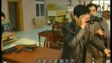 警界雄风：男子说：真新鲜，你们这儿放着到手的钱不挣是吧