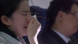 刘亦菲女神在飞机上失声痛哭 宋承宪目睹贴心递上纸巾