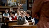 小淘气尼古拉：老师上课提问，眼镜男踊跃举手，老师却当没看到