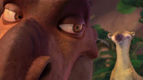 《冰川时代3》树懒教小霸王龙吃素，恐龙妈妈一脸鄙视