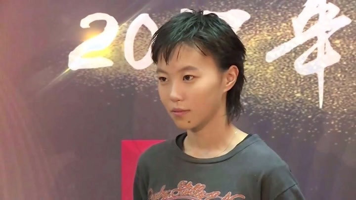 窦靖童