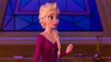 冰雪奇缘2：冰雪女王回忆小时候，这身睡袍优雅极了！真美！