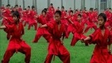 功夫梦：黑人看见中国人练军体拳，直接惊呆了，这就是功夫吗？