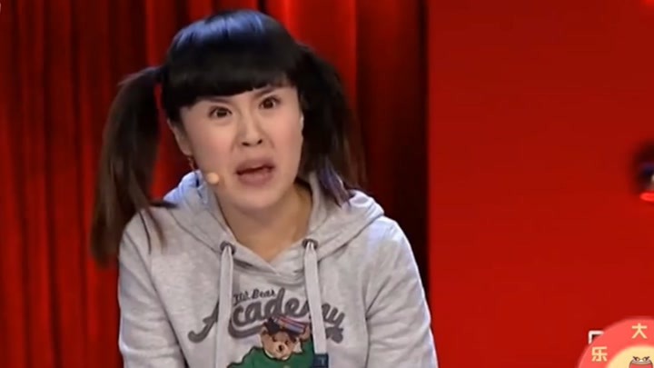 《成长的烦恼》片段，关思慧杨博演绎小品，观众笑得一塌糊涂