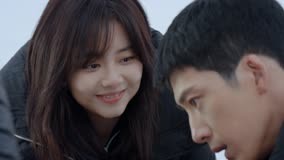 Watch the latest EP 12 Yan Chen Pulls Gui Xiao to Lie on the Snow online with English subtitle for free English Subtitle