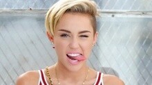 线上看 Miley Cyrus新曲《Dooo it》 (2015) 带字幕 中文配音