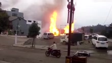 贵州一天然气管道爆炸 大火冲天