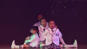  Xingyidai Children''s Lantern Festival Party 第16回 (2017) 日本語字幕 英語吹き替え