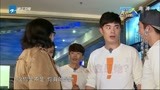 路人突然关心起陈赫的腰 定睛一看原来是她！
