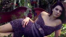 自然风情 Kendall Jenner演绎LA PERLA内衣广告