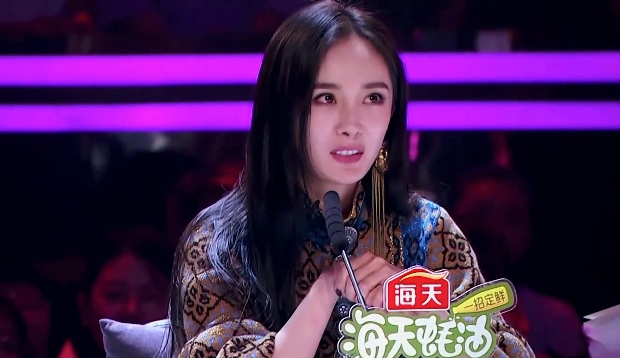 《中国达人秀6》杨幂再次拒绝配合达人演出 达人言语处处含深意