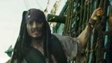 加勒比海盗：成群的野人追杀杰克船长，却被一条狗改变目标！