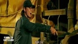 窃听风云3：小伙真有种，提起铁锹就开干，对面一群人都被镇住了