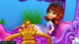 小公主苏菲亚皇家马车和迪斯尼乐园玩具！