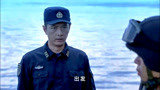 舰在亚丁湾：商船遭遇海盗，向中国军舰呼救，海军特战队霸气出手