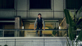 《拆弹专家2》正片片段 刘德华从十米高楼跳入泳池