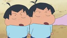 蜡笔小新：双胞胎哭闹不止，两人竟对松阪老师一见钟情！