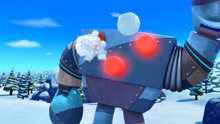 旋风战车队：雪怪机器人的弱点是按钮，飚速用雪球对付他！