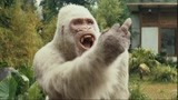 狂暴巨兽：遇到会竖中指的大猩猩，连强森也要吃瘪，笑死人了