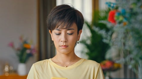 一起深呼吸02 《一起深呼吸》乔大伟向雨倩道歉 雨倩你就原谅人家吧