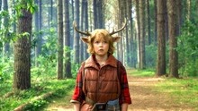 [图]小男孩天生长着一对鹿角，遇到危险就有动物保护他，最新美剧