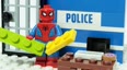 蜘蛛侠成为警察