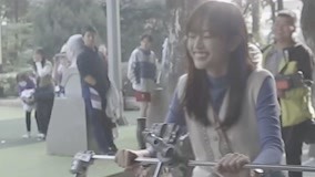 Watch the latest "Sweet Teeth" Blooper: Betty Wu rides a motorcycle in reverse (2021) online with English subtitle for free English Subtitle