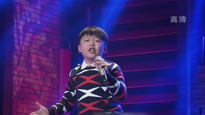 李成宇太棒了，虽然年纪小，但歌唱的丝毫不输专业人士啊