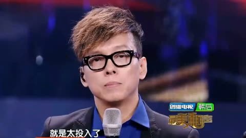 弟弟杨宇含登台,泪向哥哥杨坤袒露心声,兄弟情令谭维维感动落泪