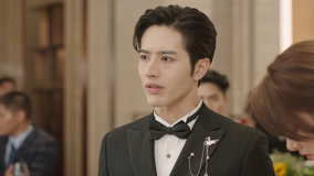 Watch the latest EP2 Bai Yun sets Qiao Jing up at the evening party  online with English subtitle for free English Subtitle