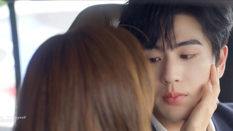 Tonton online EP28 Xifan dan Suye ciuman dalam mobil Sub Indo Dubbing Mandarin