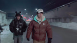 花絮：舞王卓沅冰上练托马斯螺旋转 王一珩沉迷打出溜滑