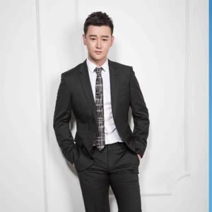 Wen Qin
